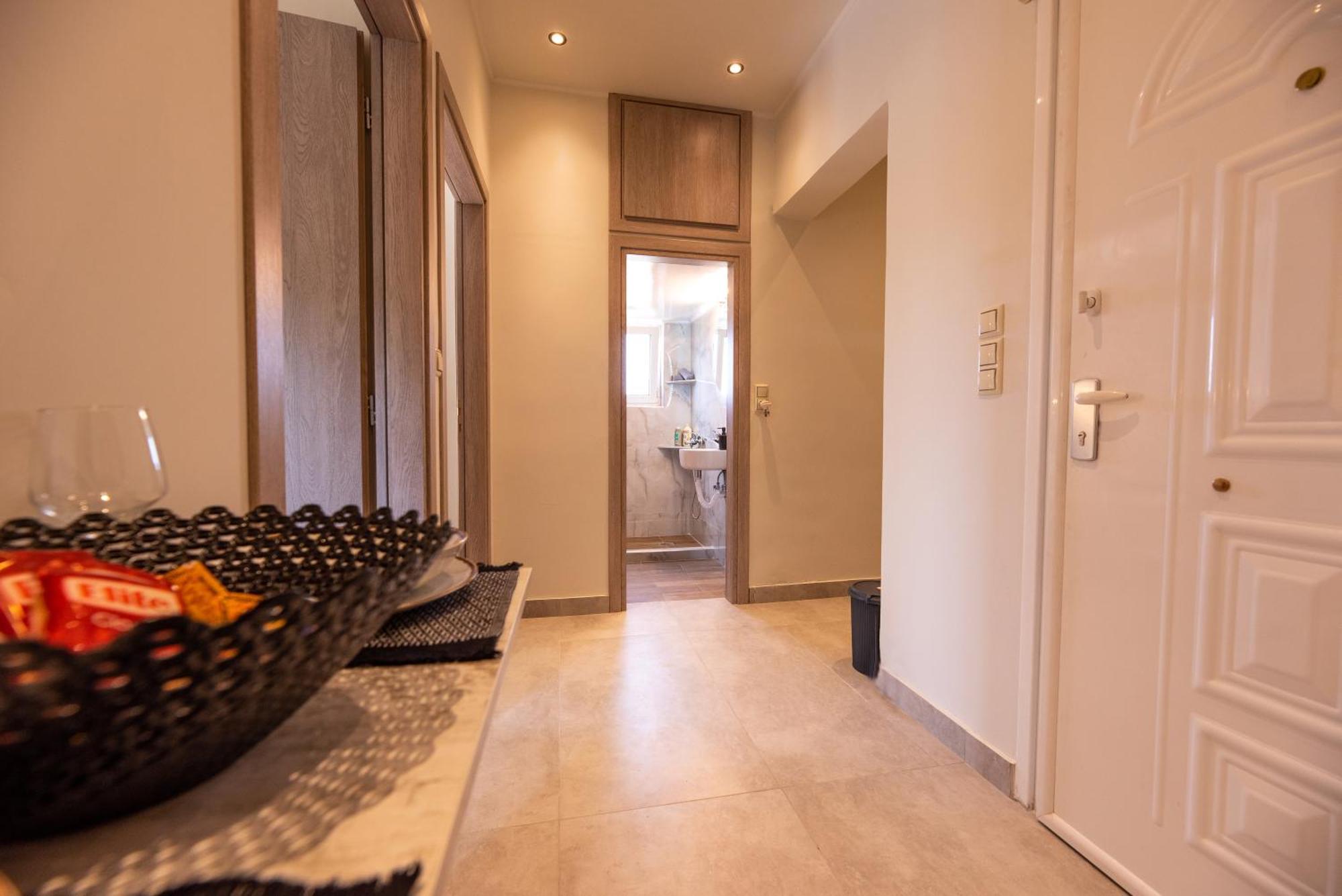 Demi'S Apartments Near Athen'S Airport Artemida  Esterno foto